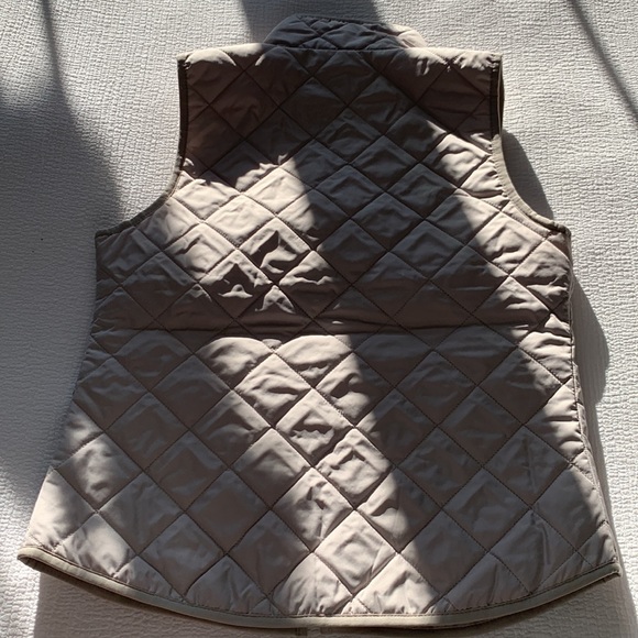 Old Navy quilted vest - Picture 3 of 3